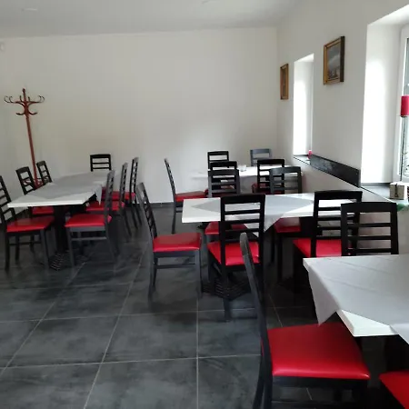 Litohlavy 17 - Na Samote U Lesa