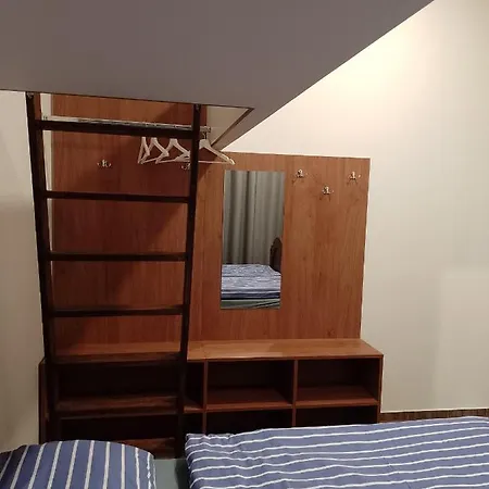 Pensión Litohlavy 17 - Na Samote U Lesa Králŭv Dvŭr